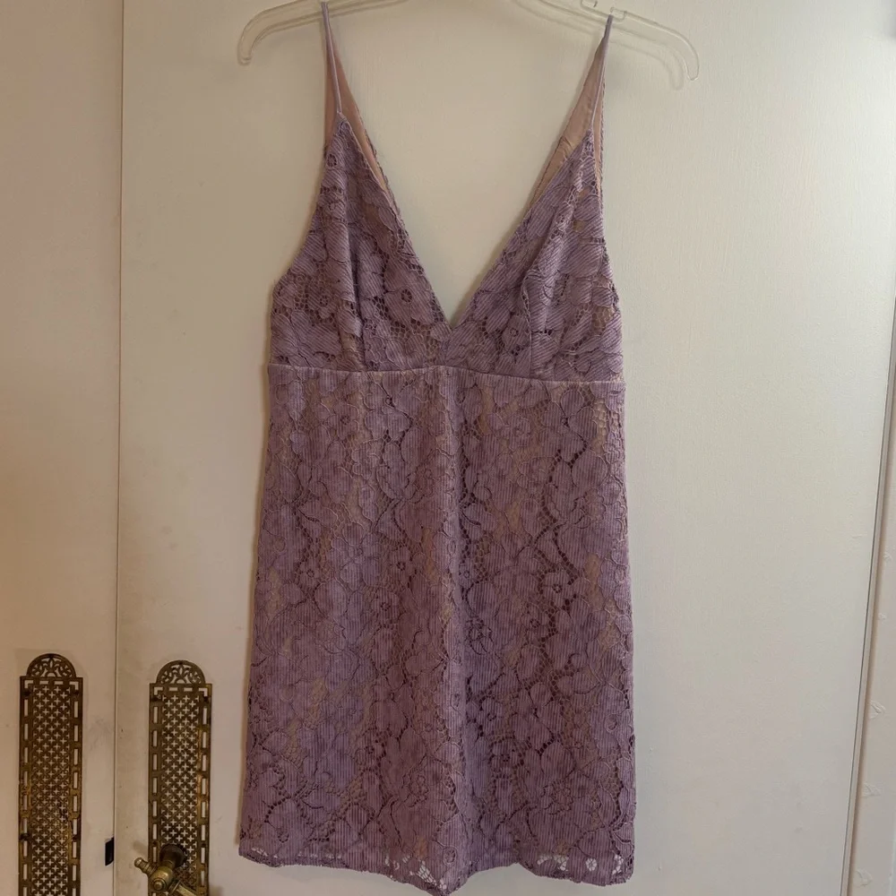 Free People Dangerous Love purple pink Sleeveless Floral Lace Mini Dress Size 2
